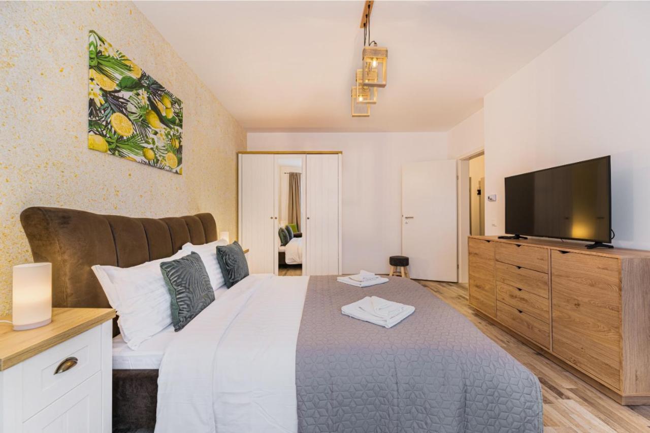Apartament Topaz Braşov Buitenkant foto